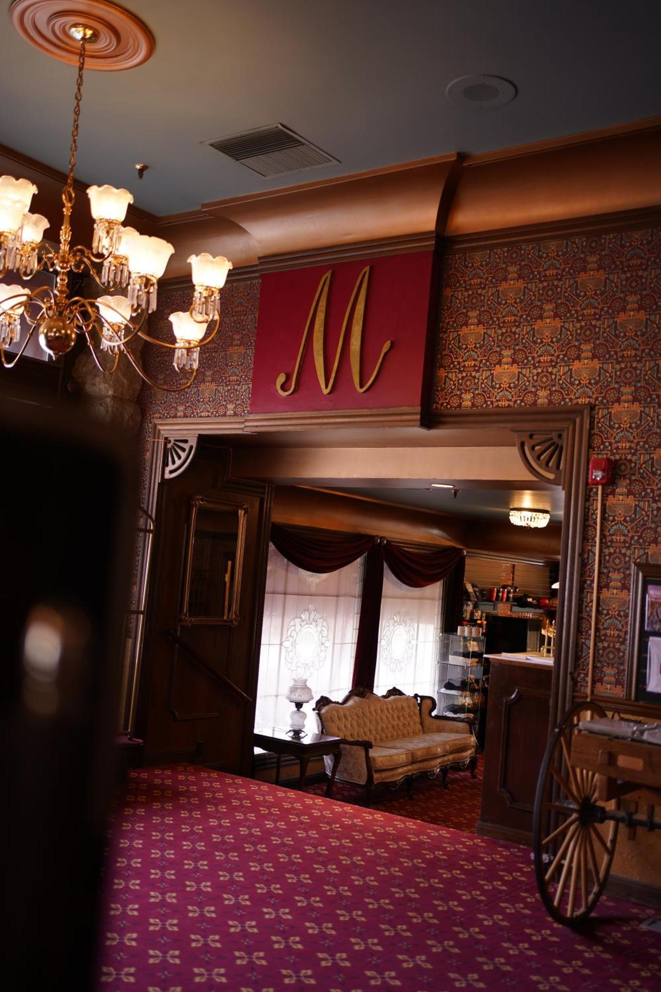 Mizpah Hotel Тонопа Экстерьер фото