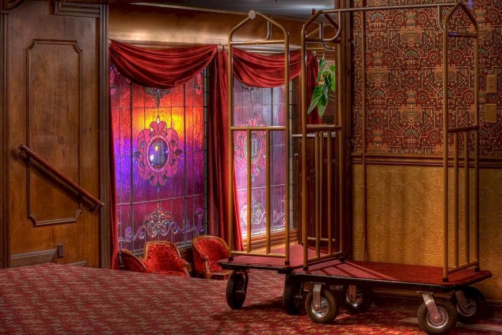 Mizpah Hotel Тонопа Экстерьер фото