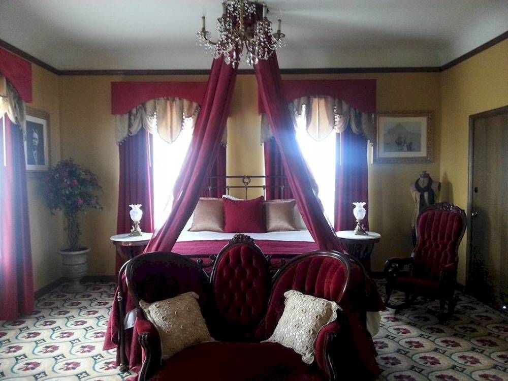 Mizpah Hotel Тонопа Экстерьер фото